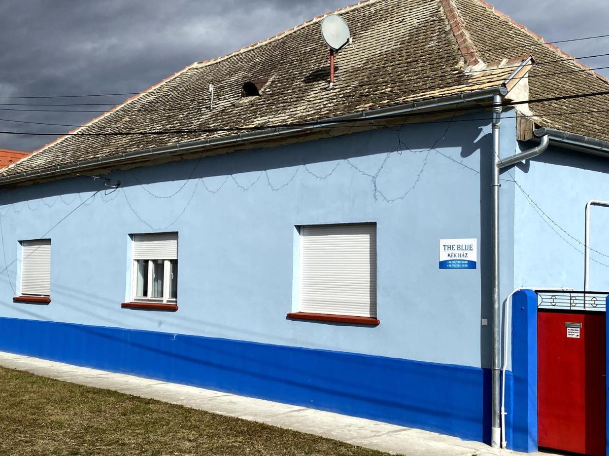 The Blue Otel Csatalja Dış mekan fotoğraf